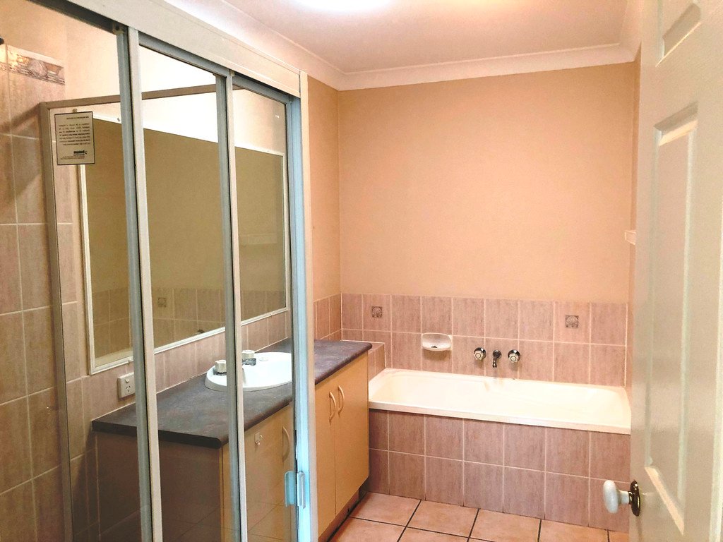 1/15 Livermore Street REDCLIFFE 6