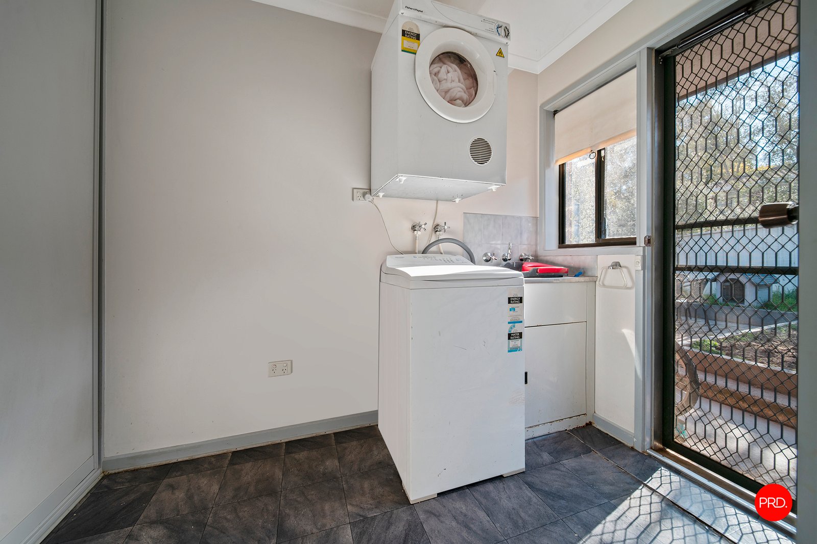 1/15 Miller Court EAGLEHAWK 10