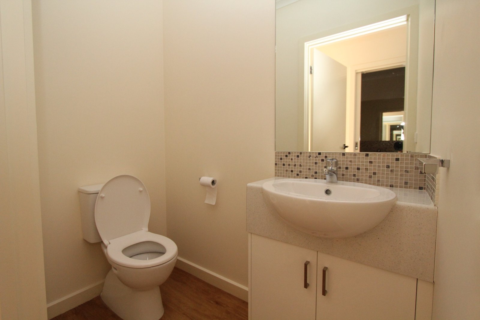 1/15 Monastery Drive WENDOUREE 10