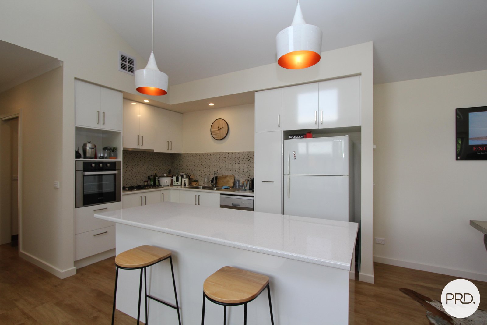 1/15 Monastery Drive WENDOUREE 3