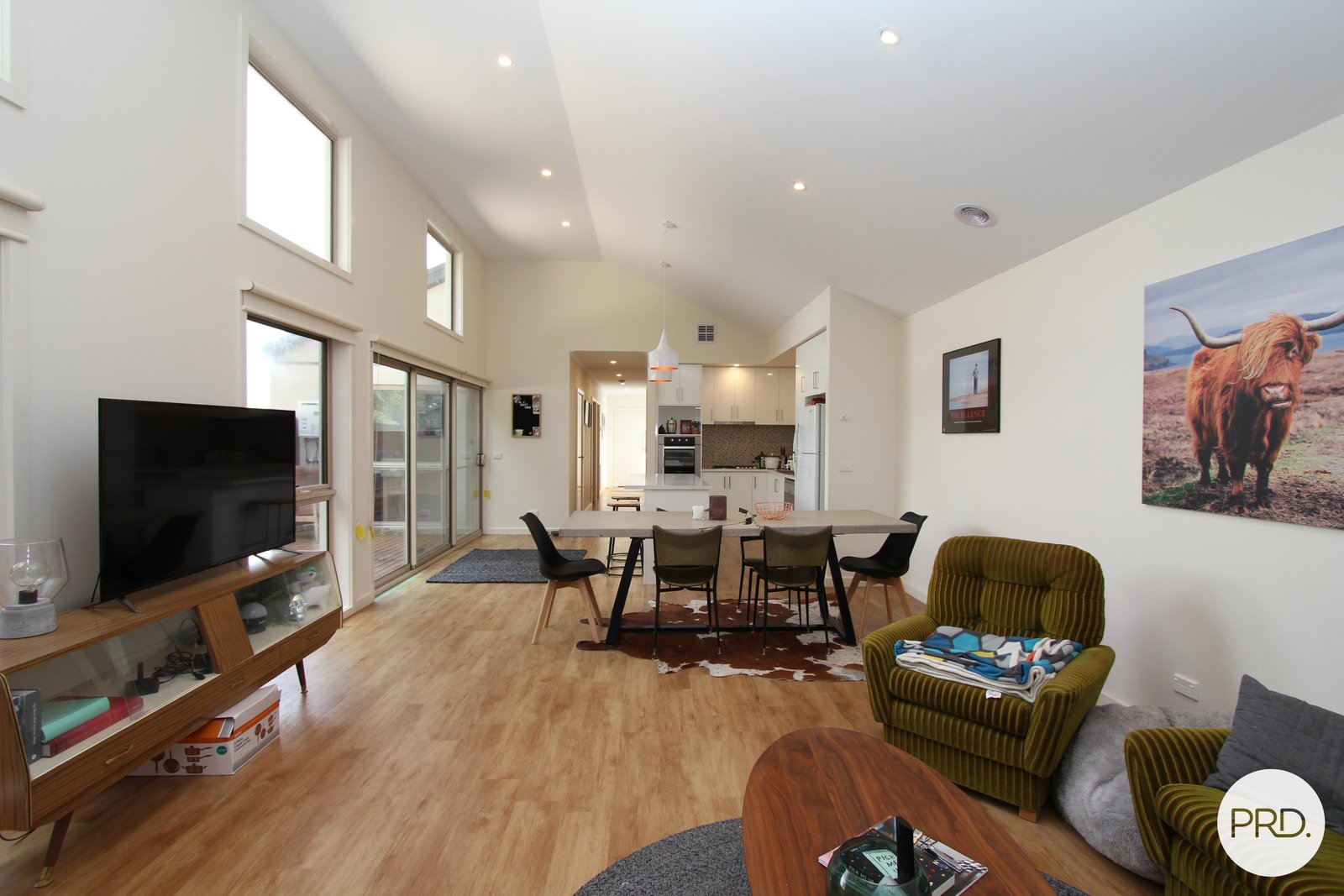 1/15 Monastery Drive WENDOUREE 6