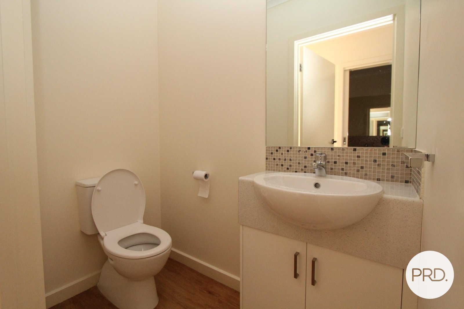 1/15 Monastery Drive WENDOUREE 11