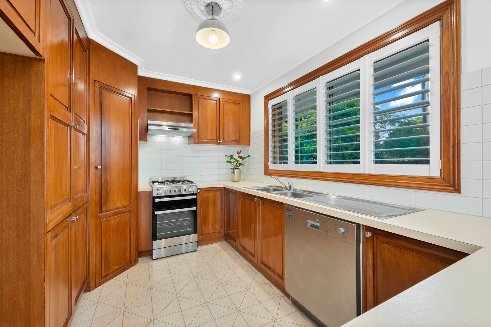 Gallery: 1/15 Mont Albert Street