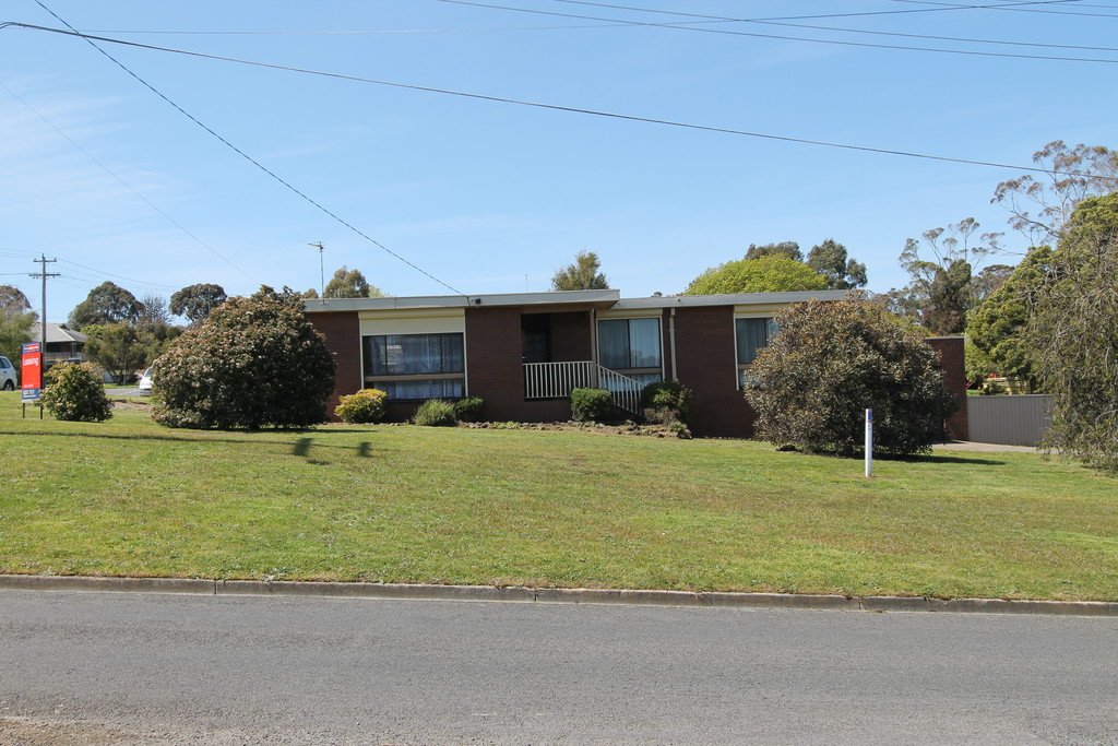 115 Norman Street BALLARAT NORTH 12
