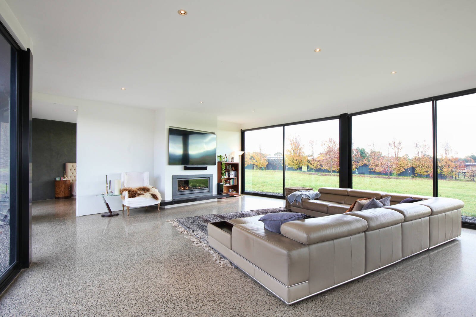 Real Estate and Property in 115 Outlook Lane, Gisborne, VIC