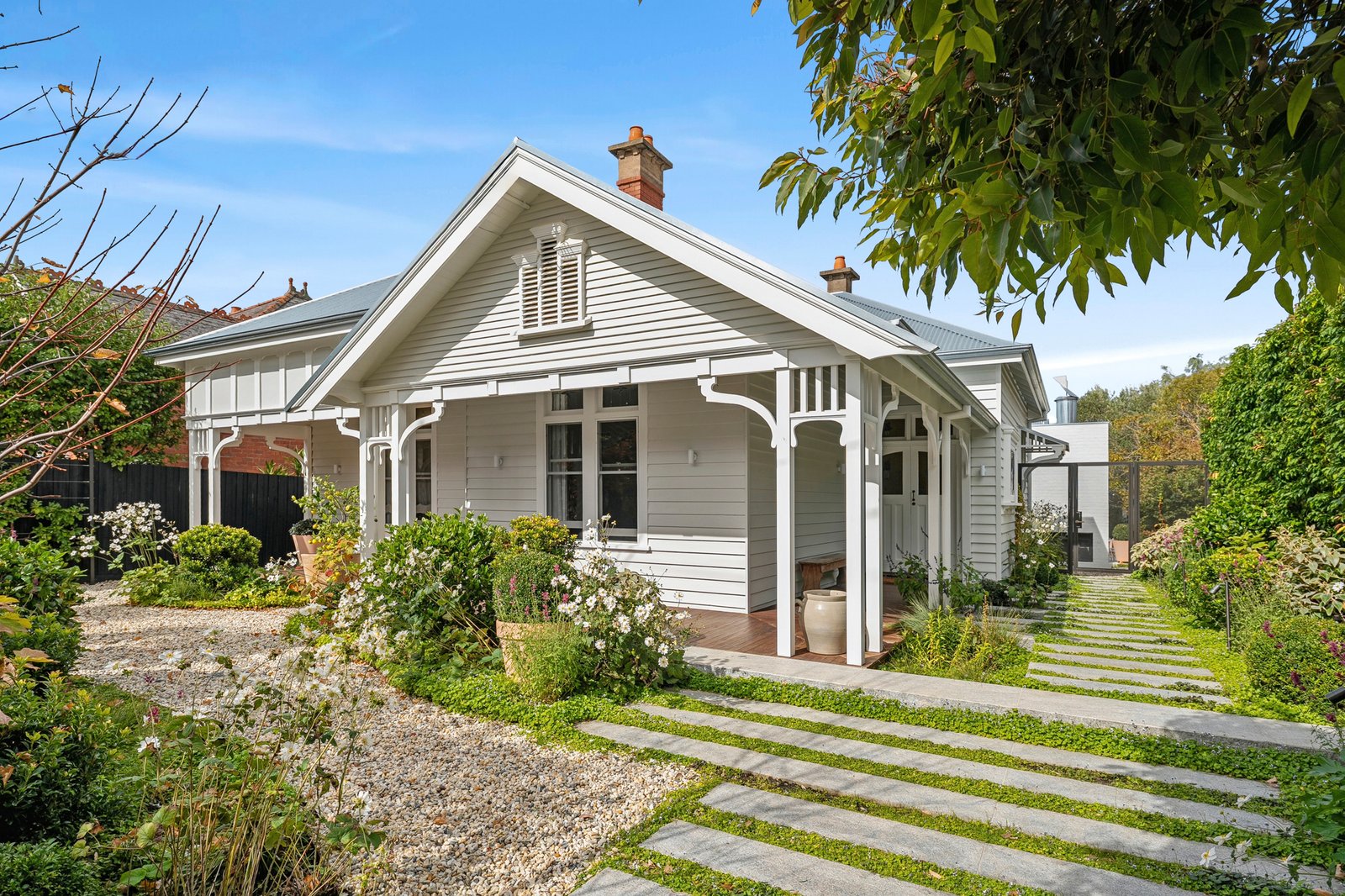 Photos: 115 Prospect Road