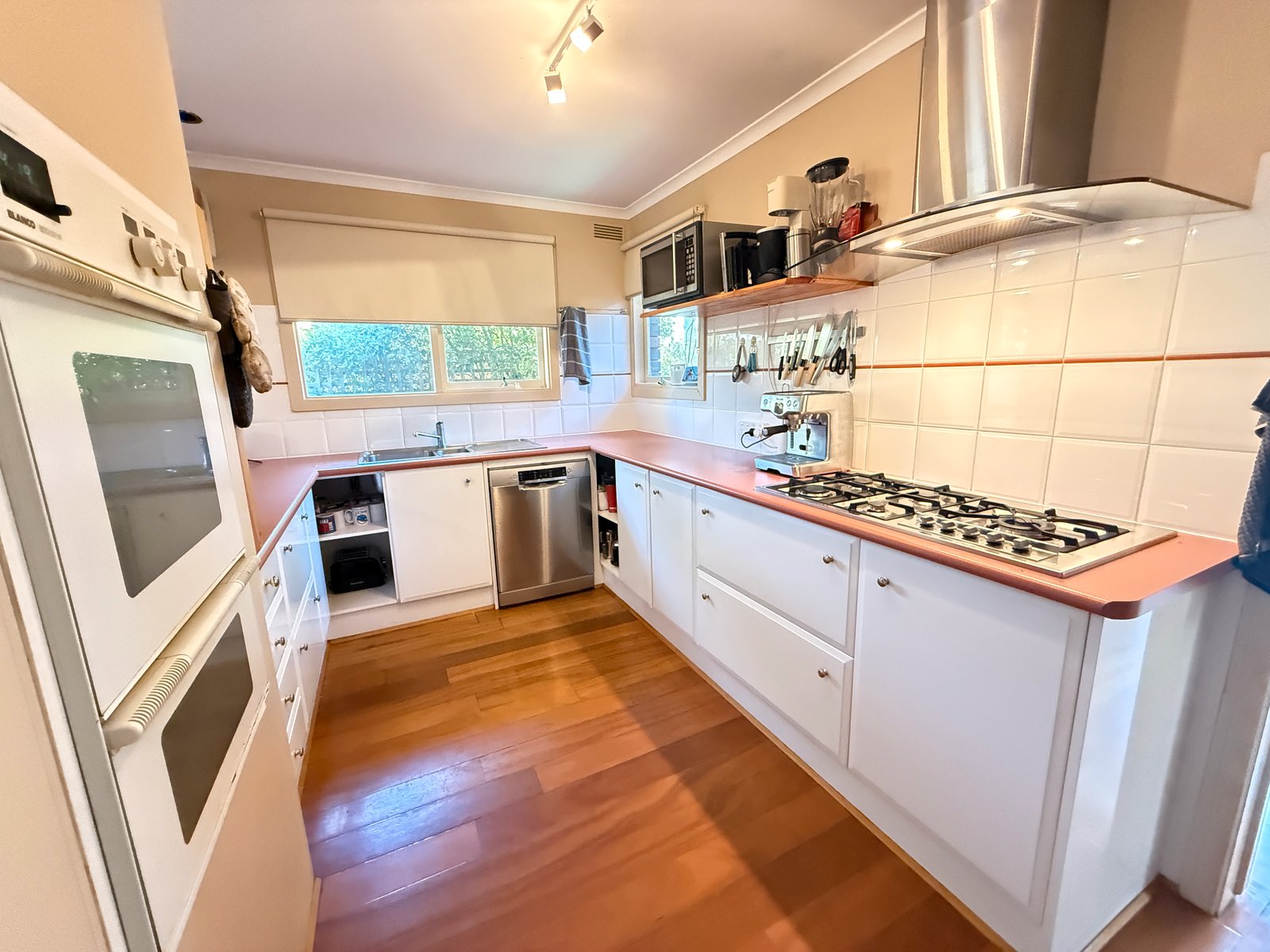 115 Rathkeale Avenue MOUNT HELEN 3