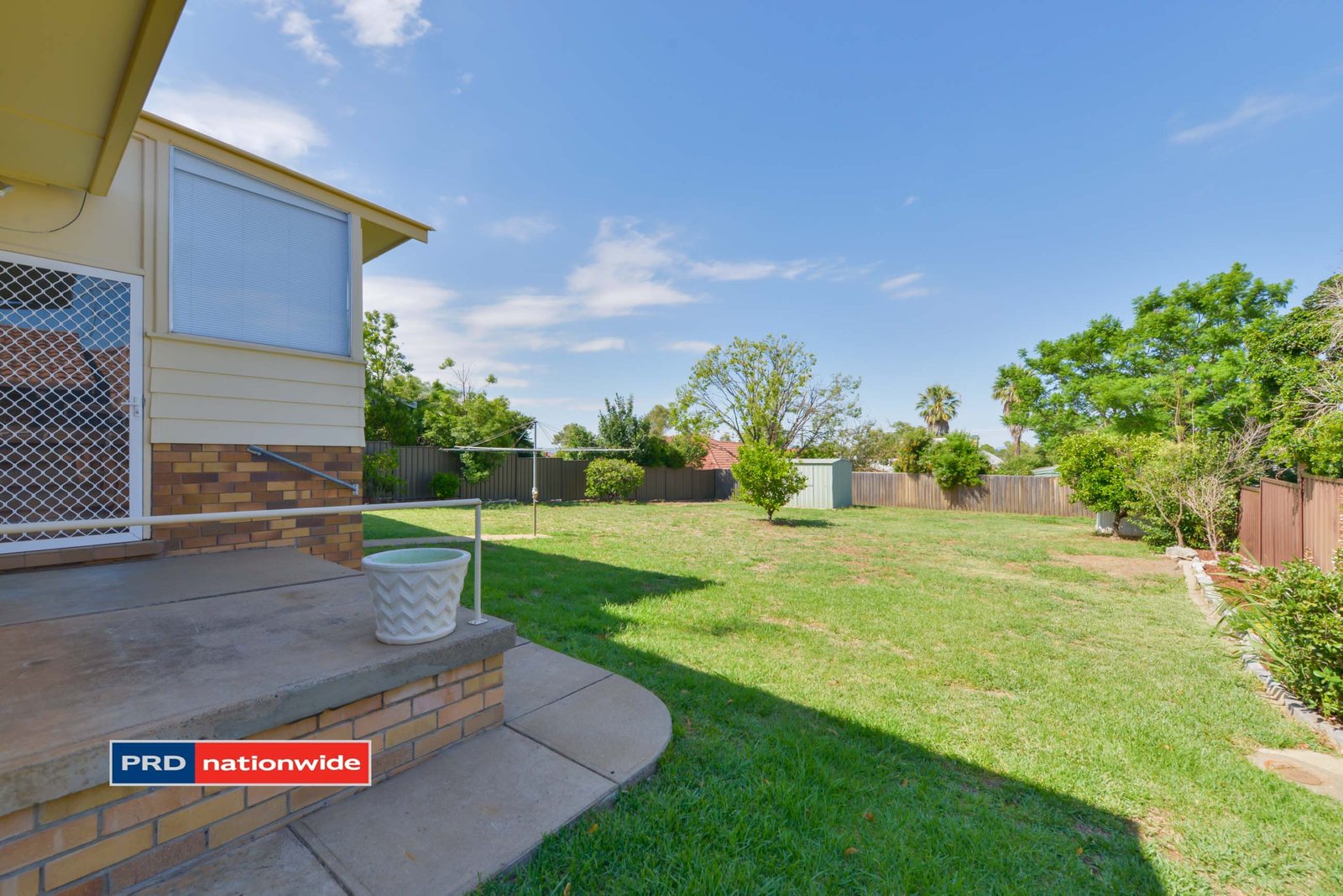 115 Rawson Avenue TAMWORTH 2