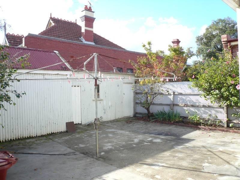 Gallery: 115 Richardson Street