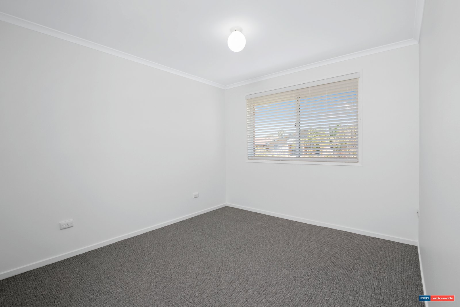 11/5 Rolan Court PALM BEACH 4