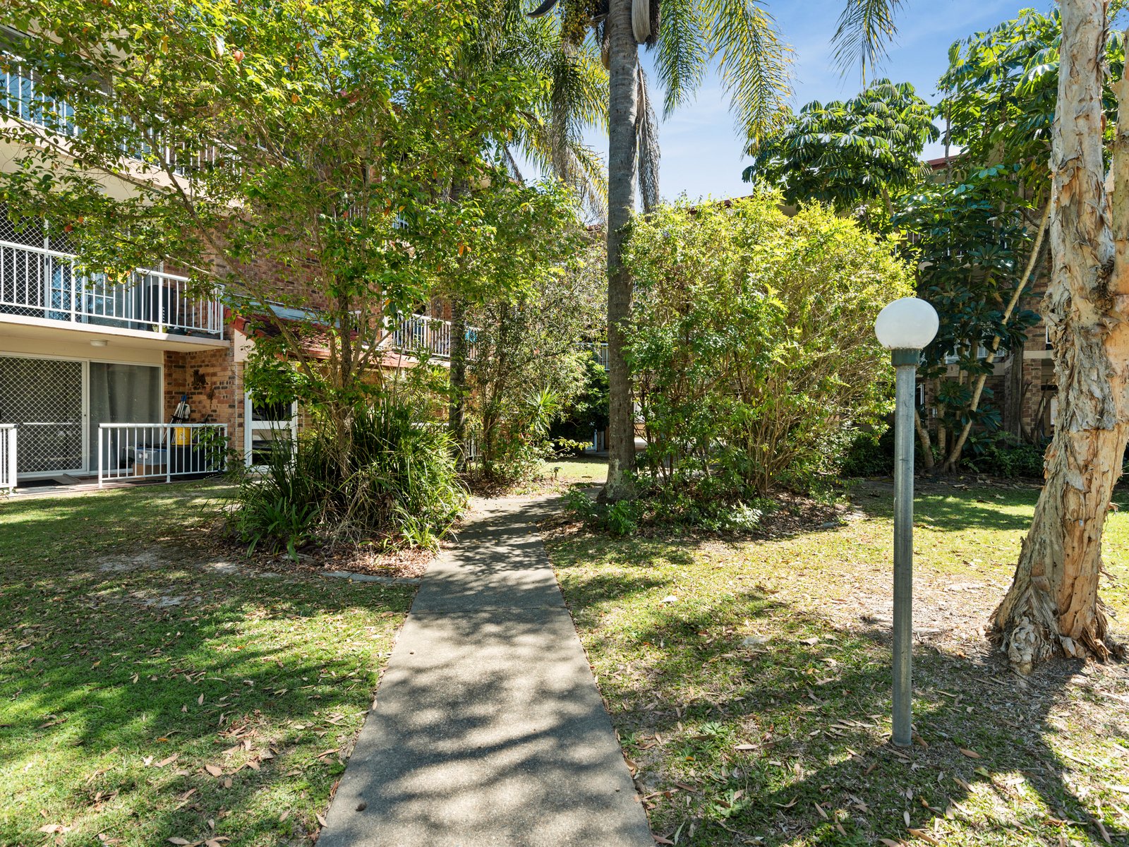 11/5 Rolan Court PALM BEACH 8