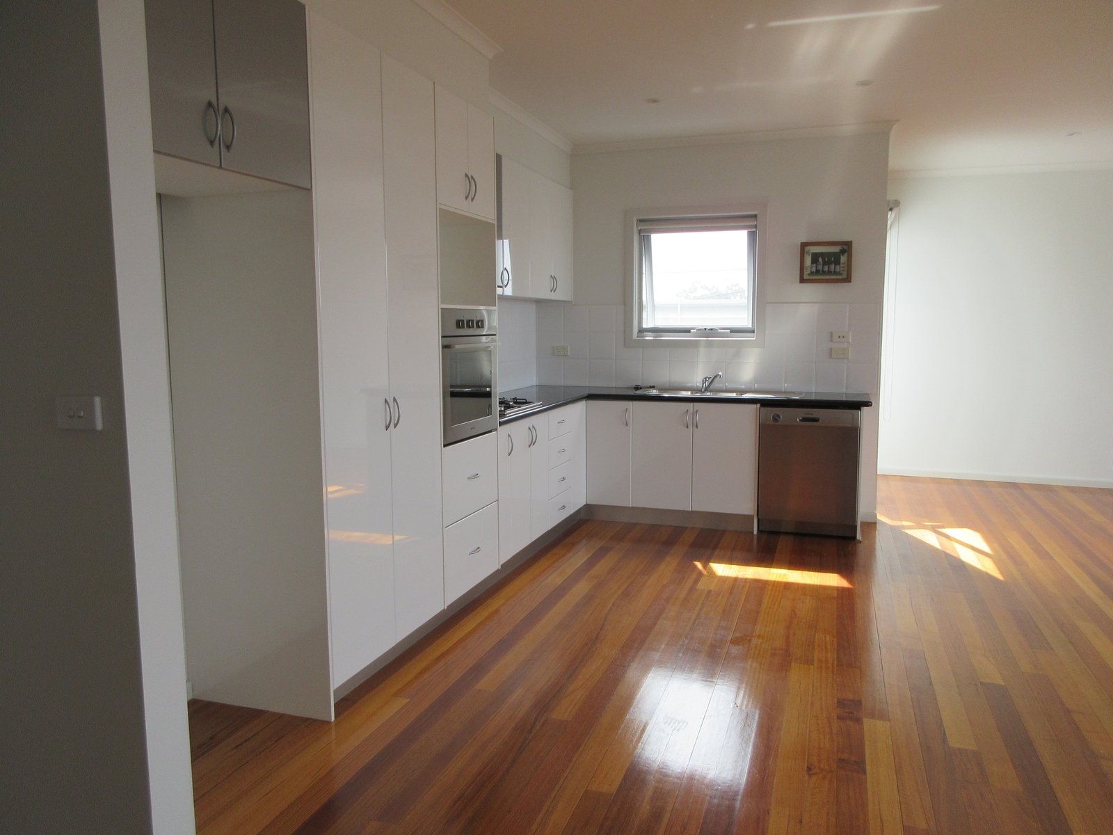 Gallery: 1/15 Scanlan Street