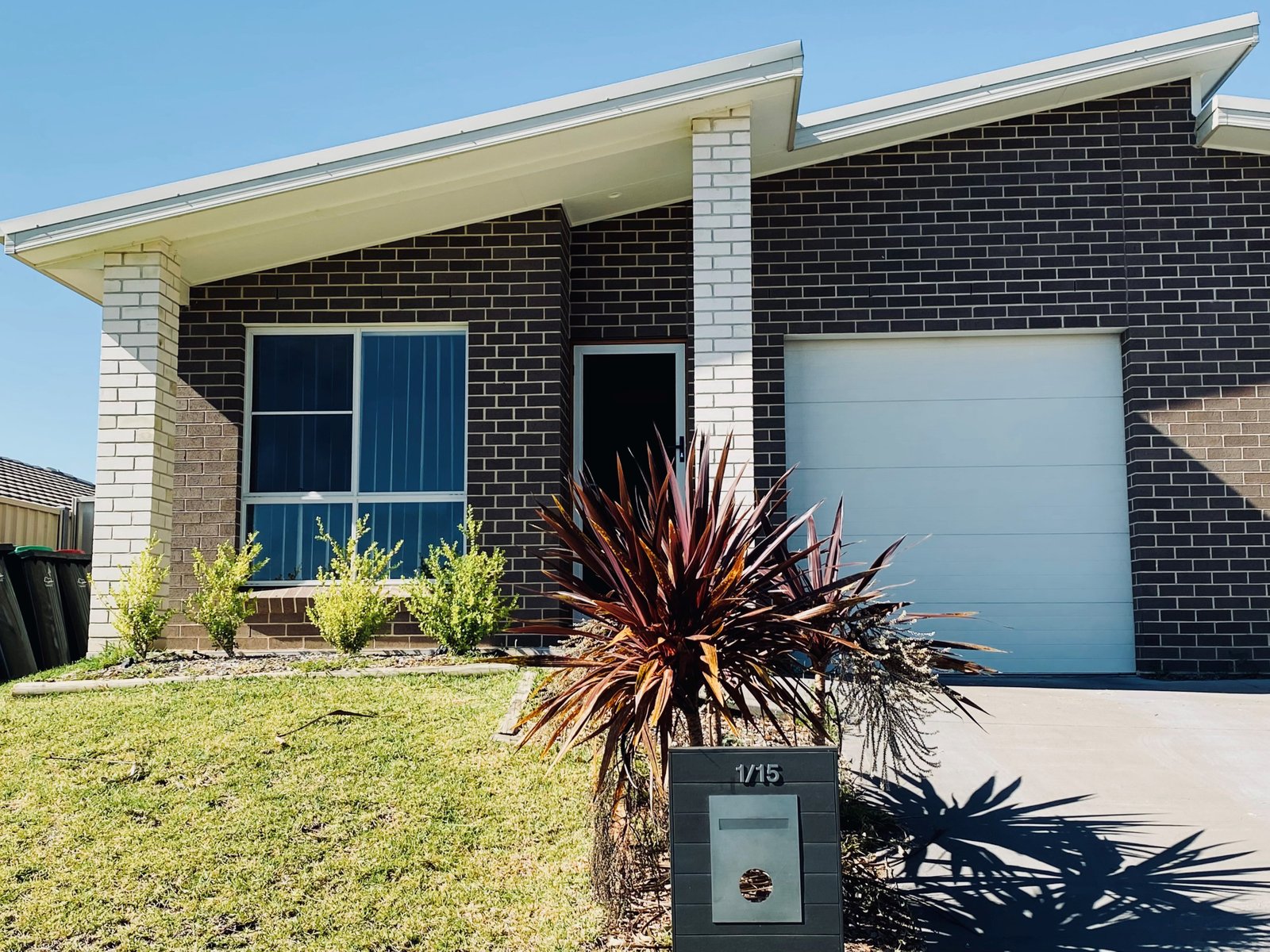 1/15 Scarborough Close TAMWORTH 1