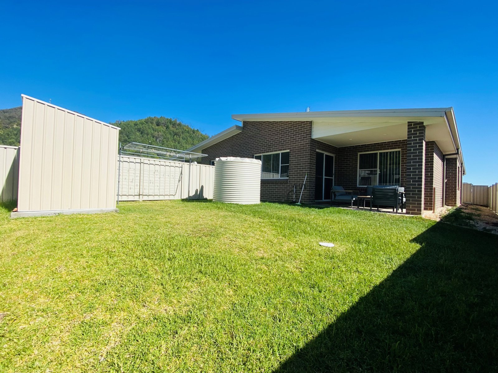 1/15 Scarborough Close TAMWORTH 11
