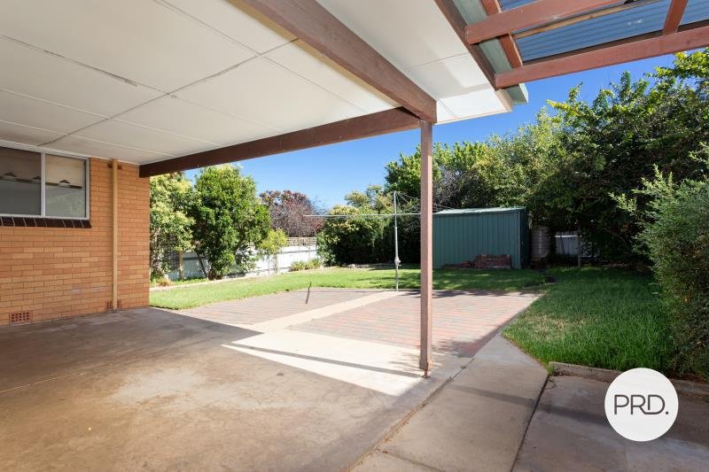 115 Simkin Crescent KOORINGAL 7
