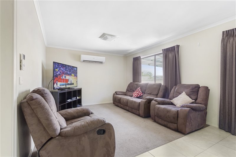 115 St Killian Street WHITE HILLS 4