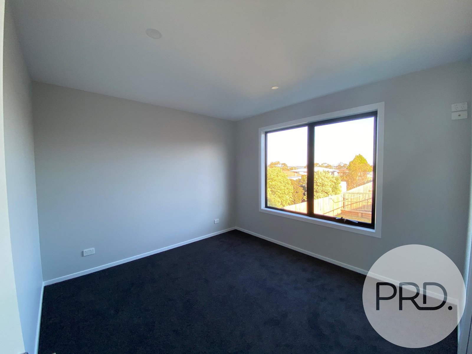 1/15 Suncrest Street MIDWAY POINT 10