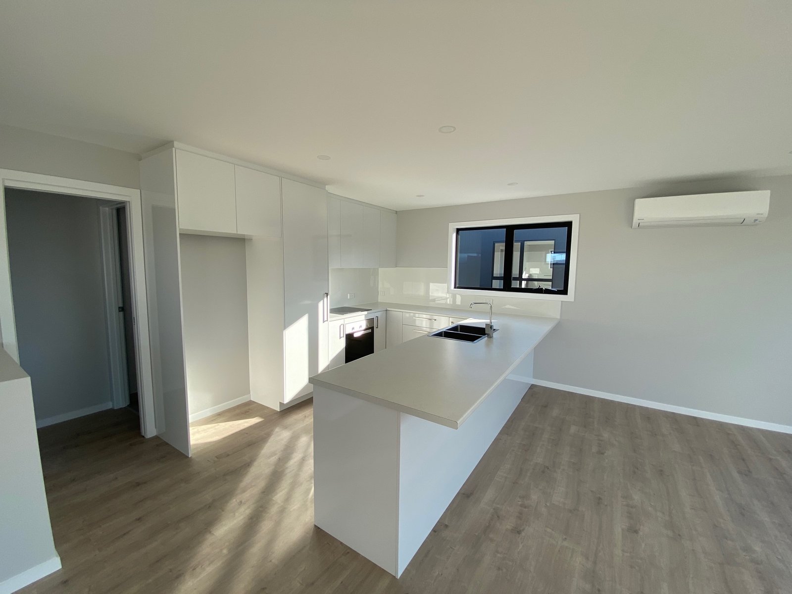 1/15 Suncrest Street MIDWAY POINT 5