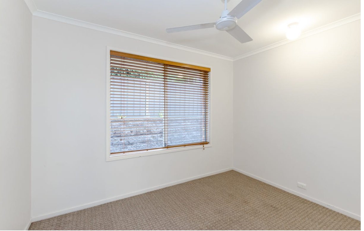 115 Tarcoola Drive BOYNE ISLAND 9