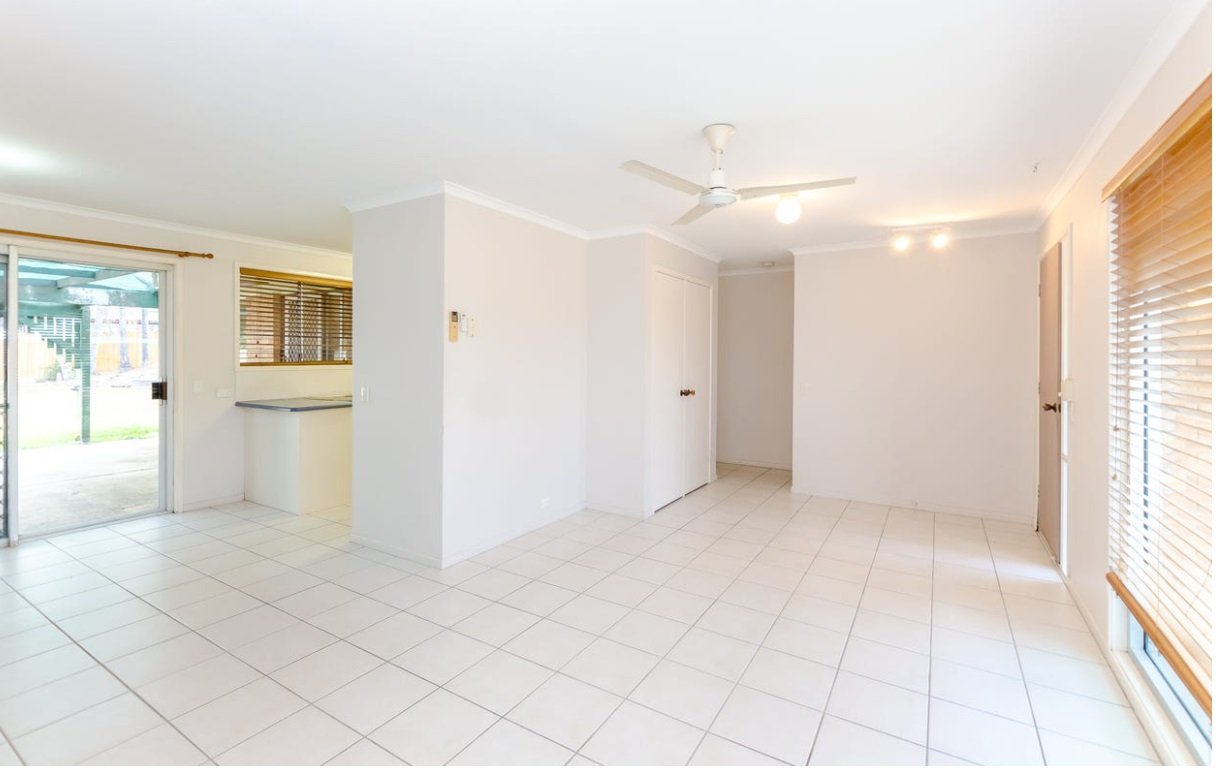 115 Tarcoola Drive BOYNE ISLAND 3