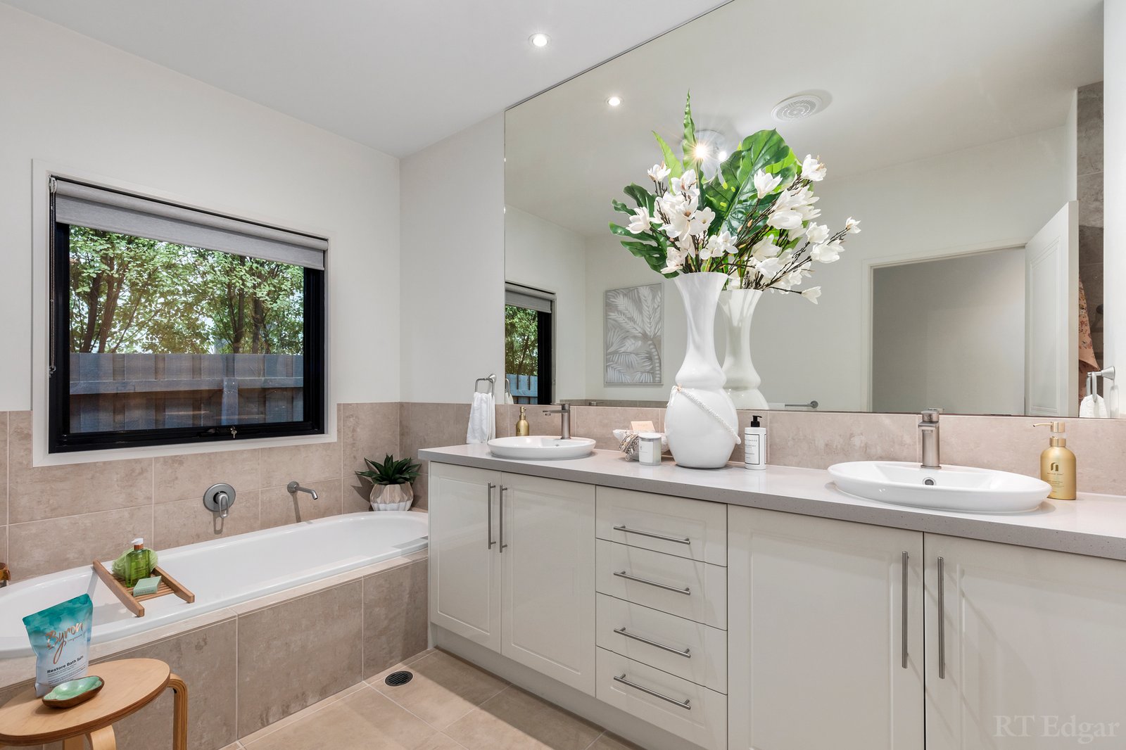 Real Estate and Property in 115 The Terrace, Ocean Grove, VIC