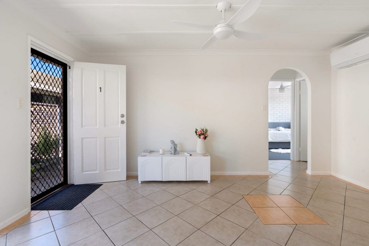 1/15 Third Avenue Palm Beach 7