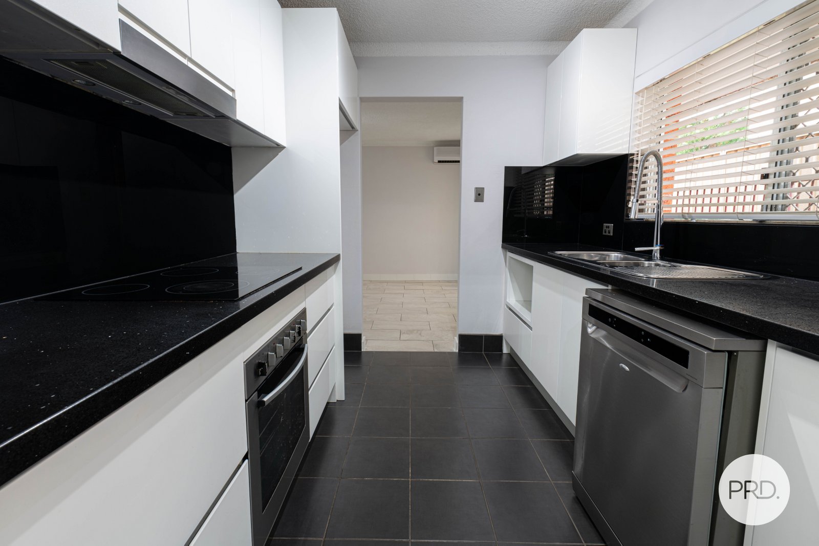 1/15 Thurston Street Penrith 3