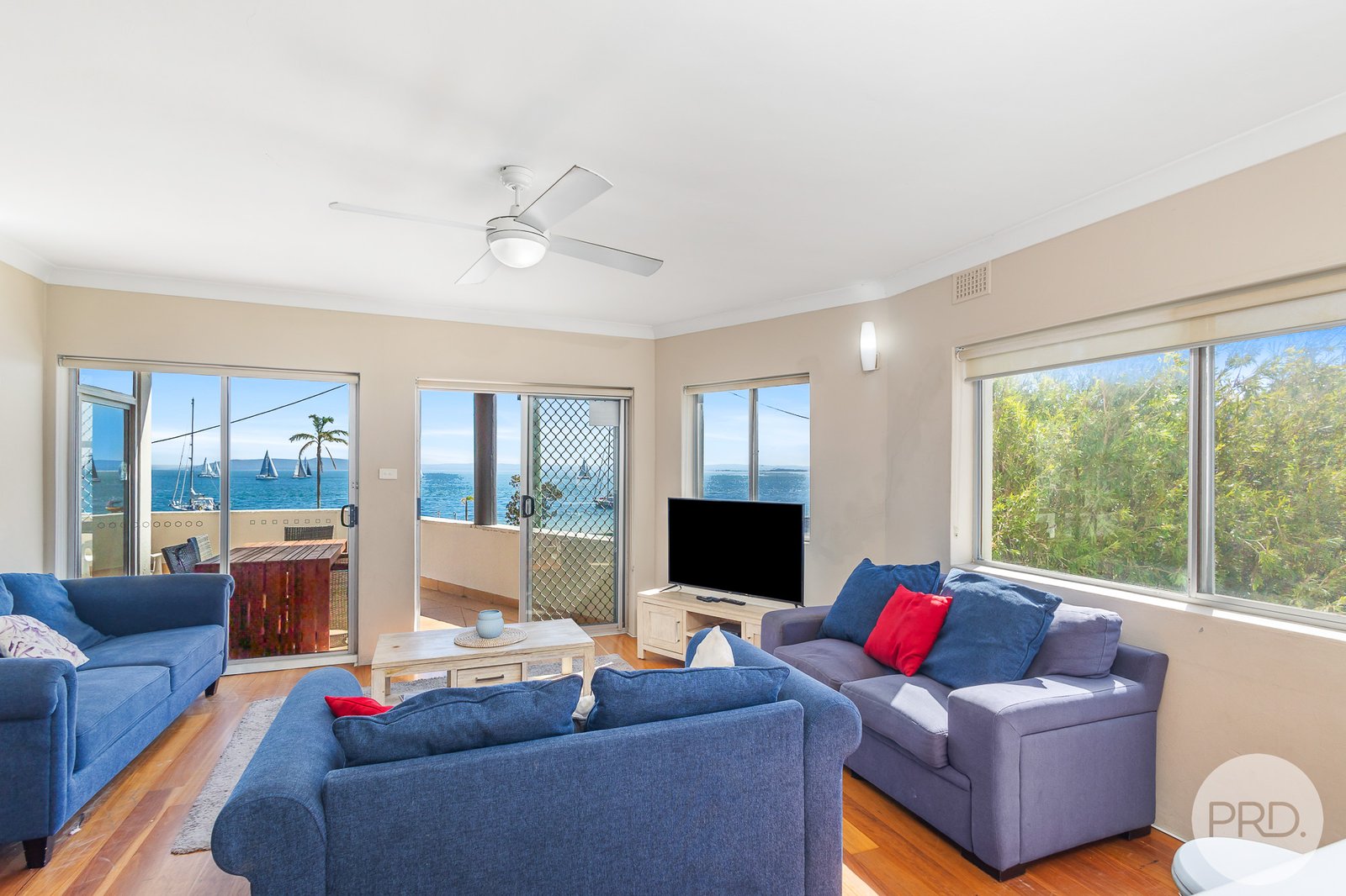 1/15 Victoria Parade NELSON BAY 6