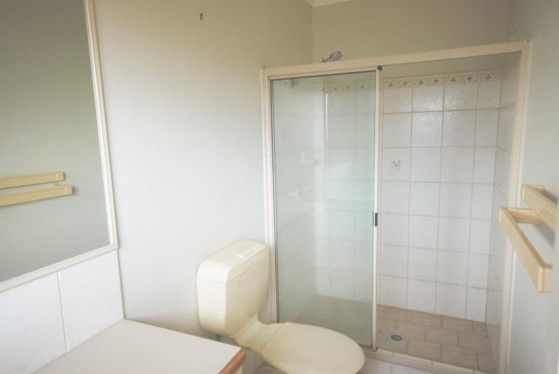 1/15 Wilgoma Street BOURKELANDS 6