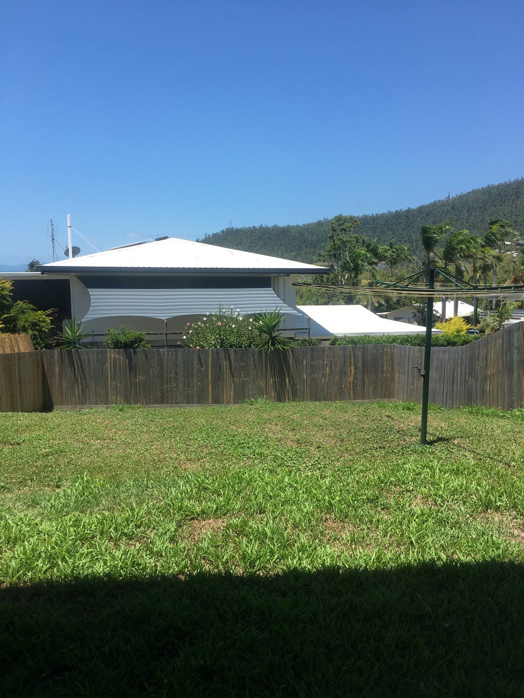 1/15 Woomerah Ave  CANNONVALE 10