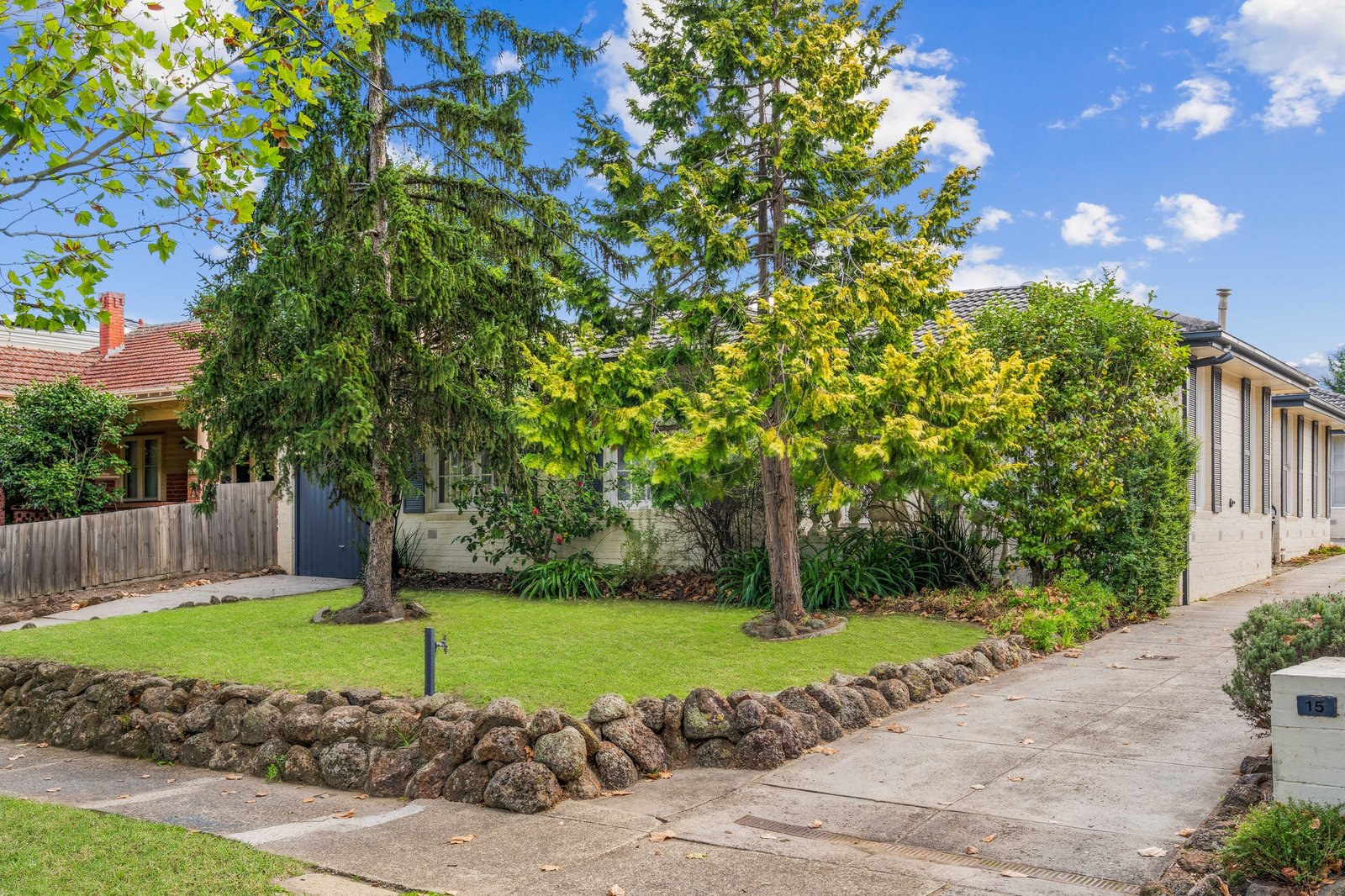 Gallery: 1/15 York Street
