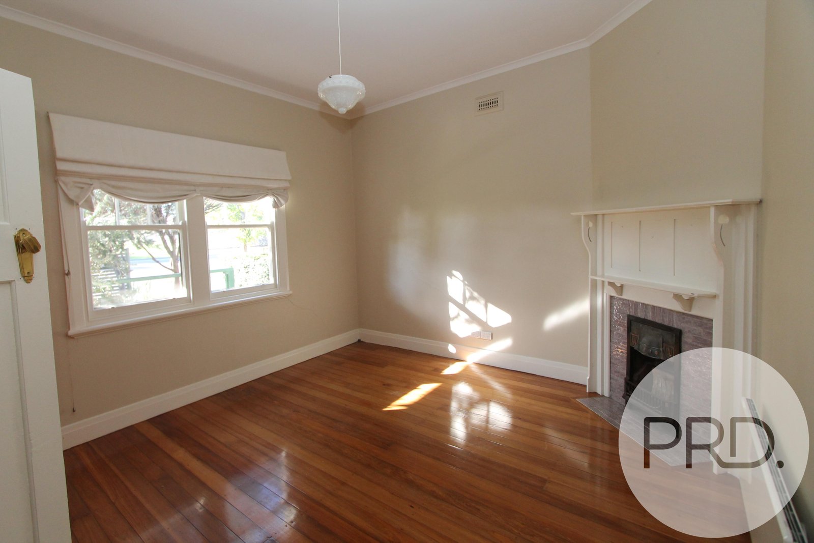 1151 Eyre Street NEWINGTON 8