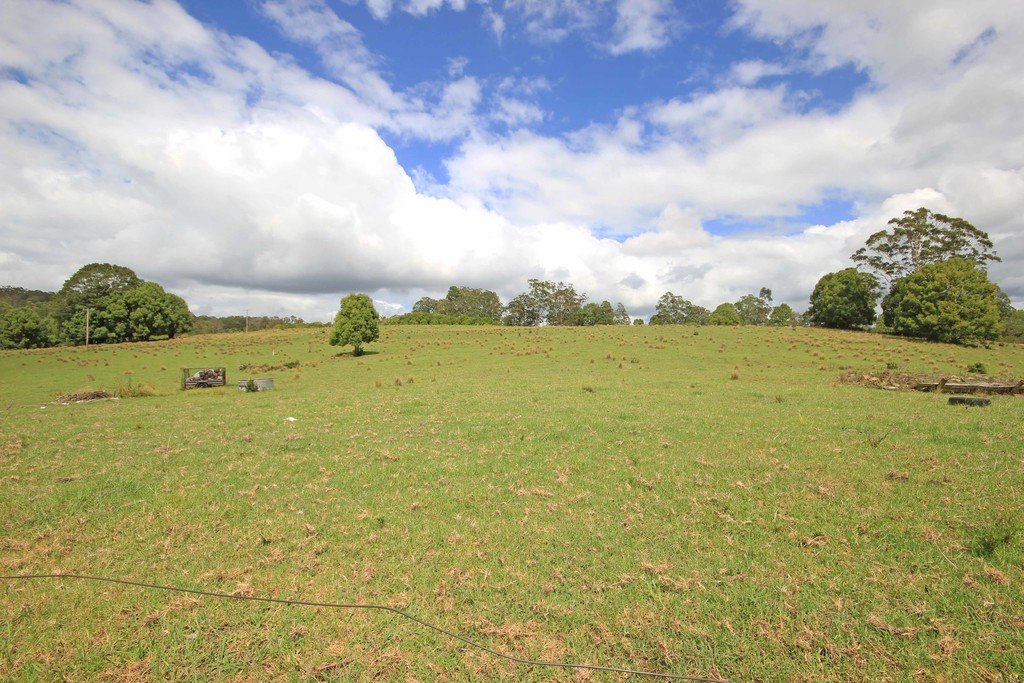 1151 Lorne Road LORNE 4