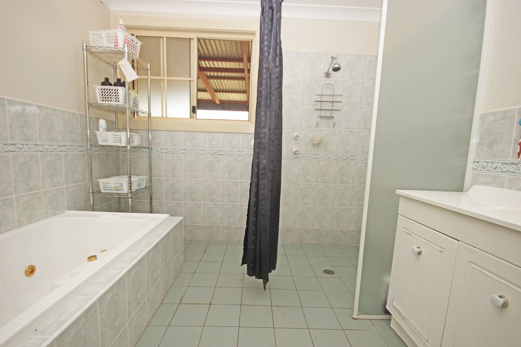 1151 Lorne Road LORNE 5