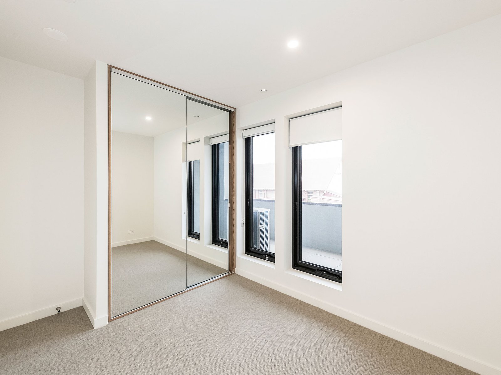 Gallery: 115/15 Maude Street