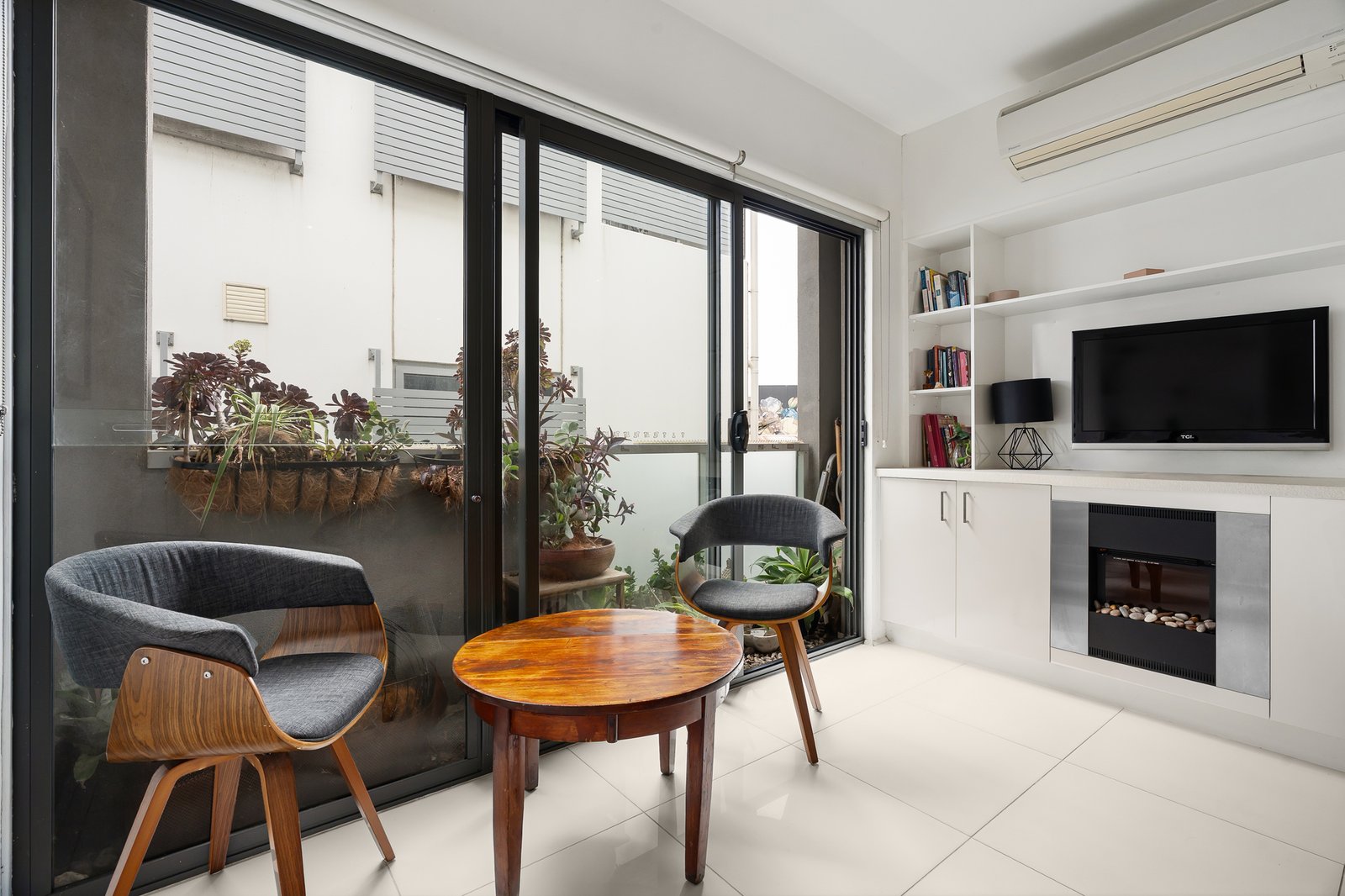 Gallery: 115/18-34 Station Street
