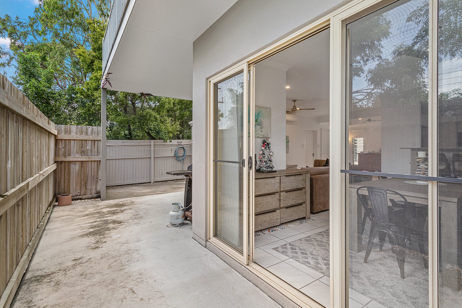 1/152-154 Shute Harbour Road CANNONVALE 16