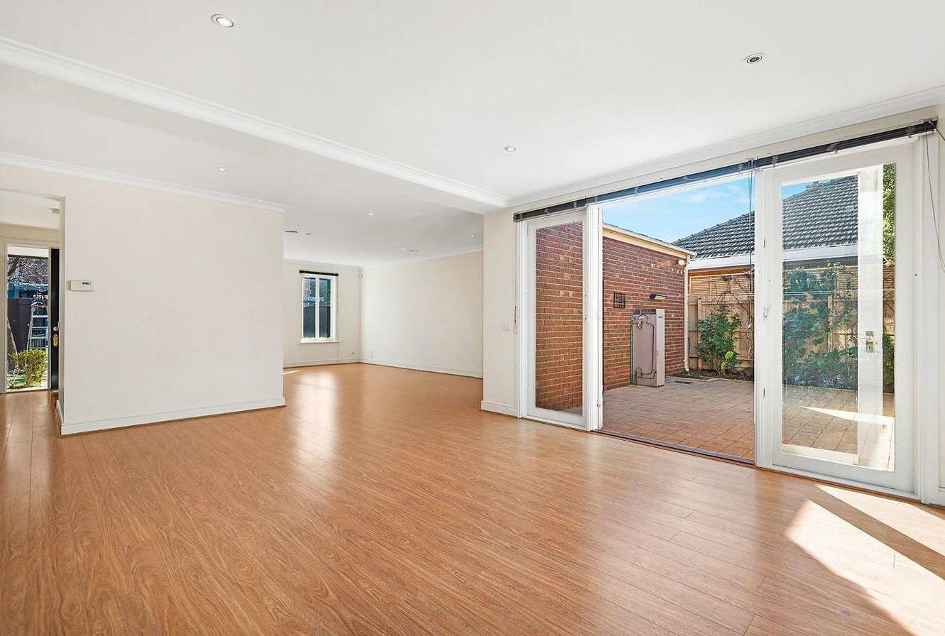 1/152 Burke Road, Glen Iris, 3146