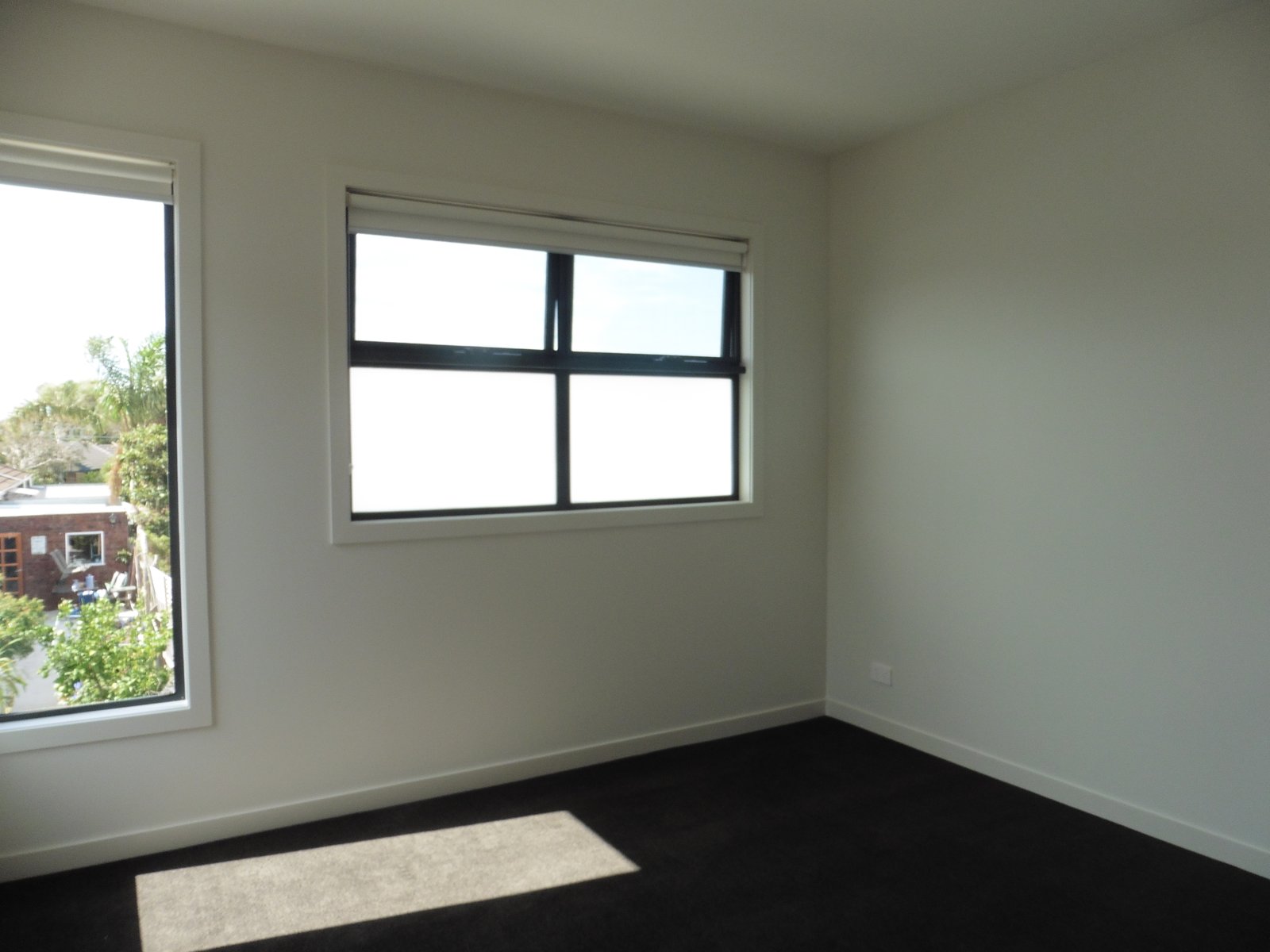 Gallery: 11/52 Parkers Road