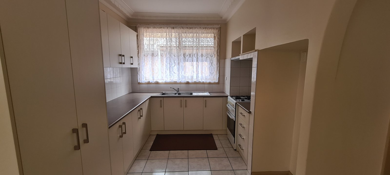 Gallery: 1/154 Corrigan Road