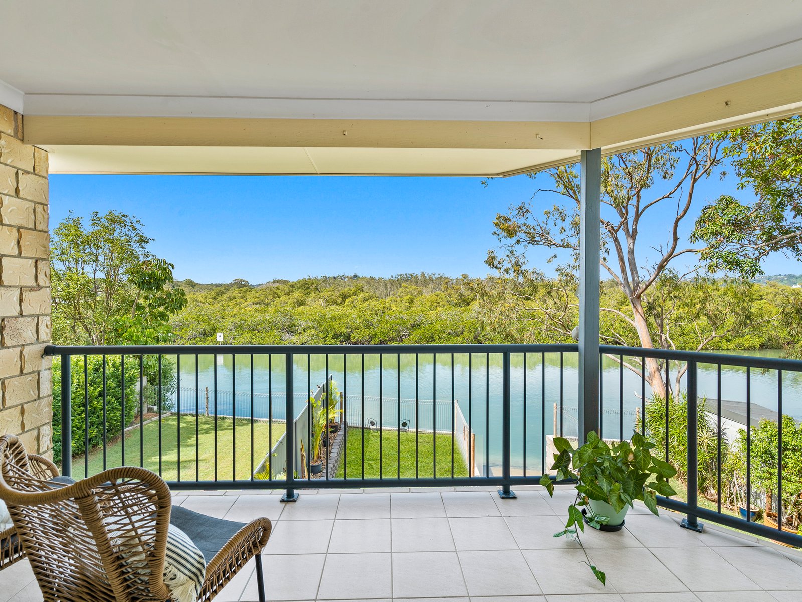 1/154 Kennedy Drive TWEED HEADS WEST 2