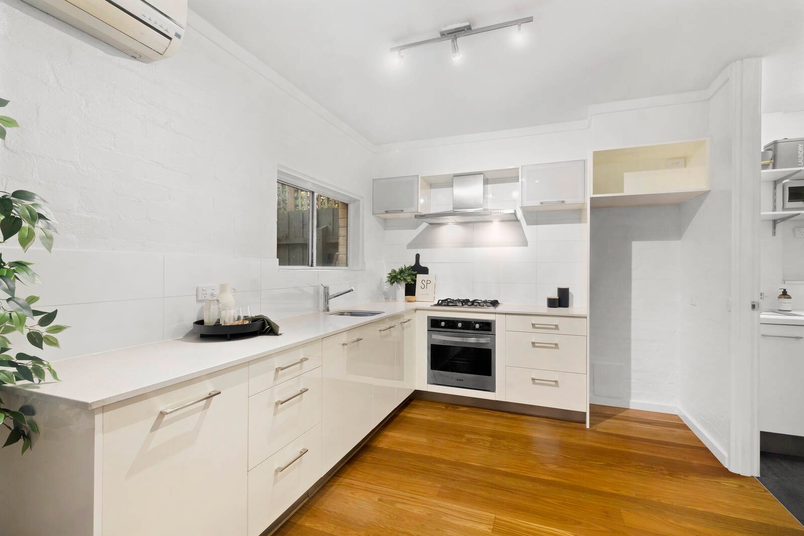 Real Estate and Property in 1/1541 Malvern Road, Glen Iris, VIC