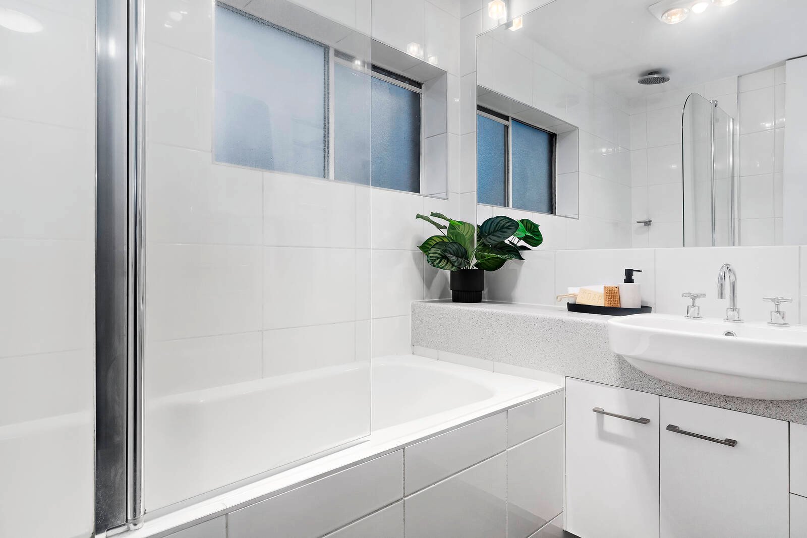 Real Estate and Property in 1/1541 Malvern Road, Glen Iris, VIC