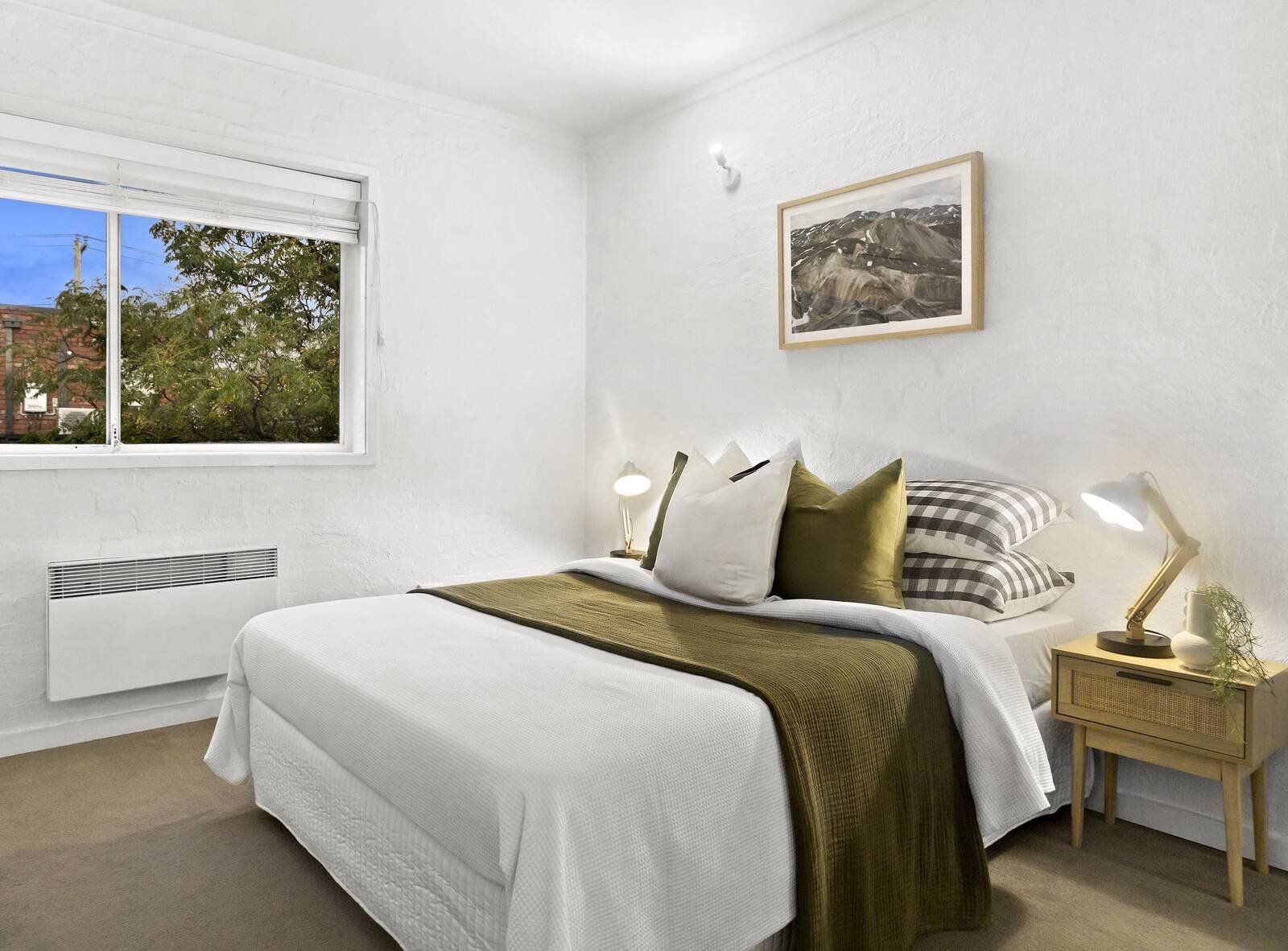 Real Estate and Property in 1/1541 Malvern Road, Glen Iris, VIC