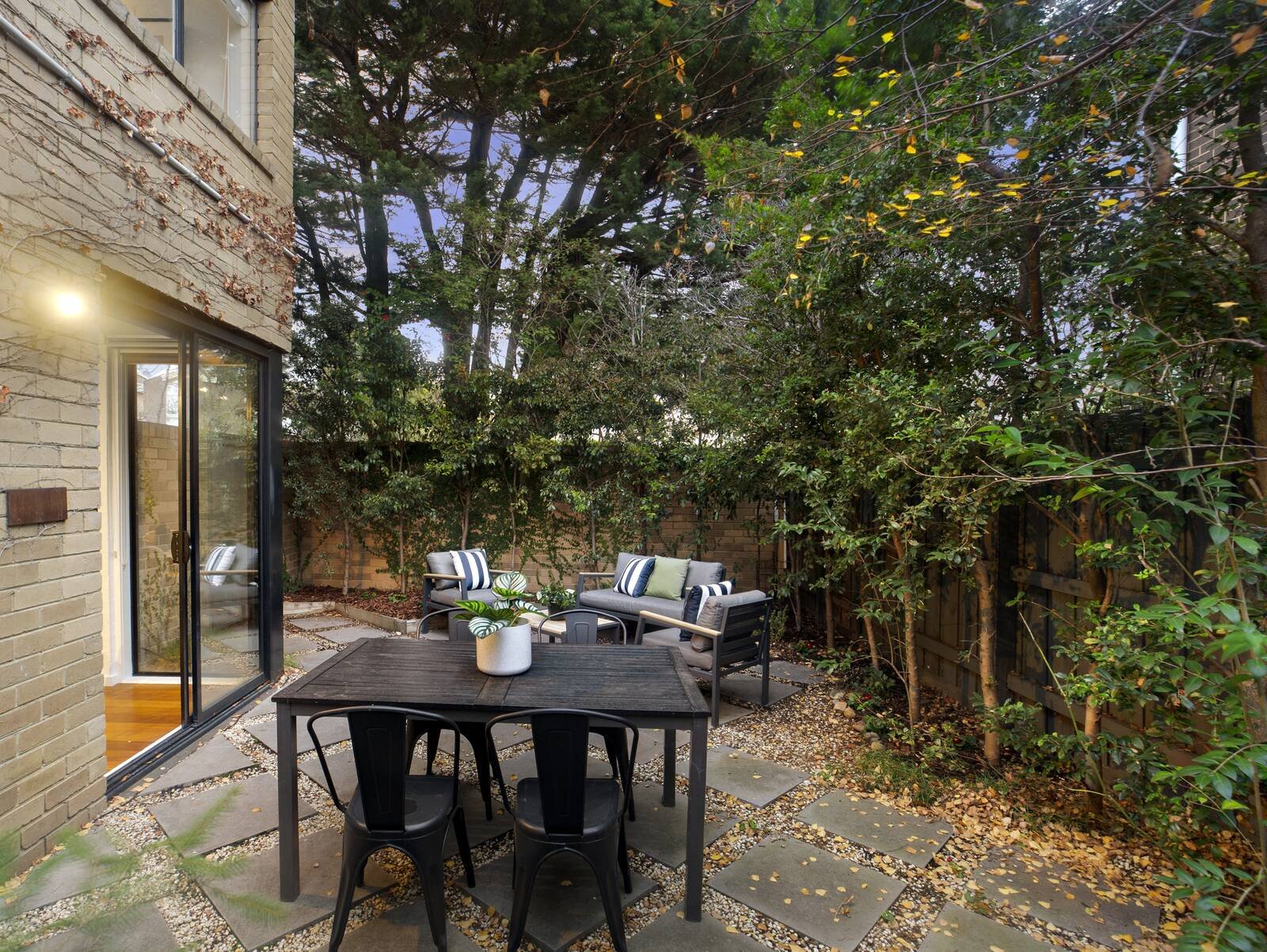 Real Estate and Property in 1/1541 Malvern Road, Glen Iris, VIC