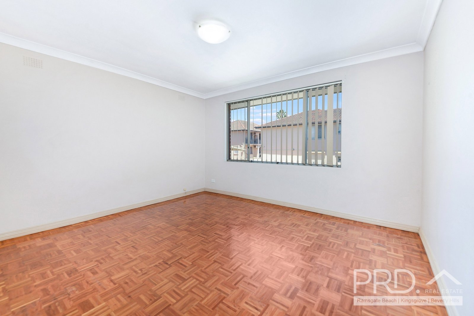 11/56-58 Second Avenue CAMPSIE 6