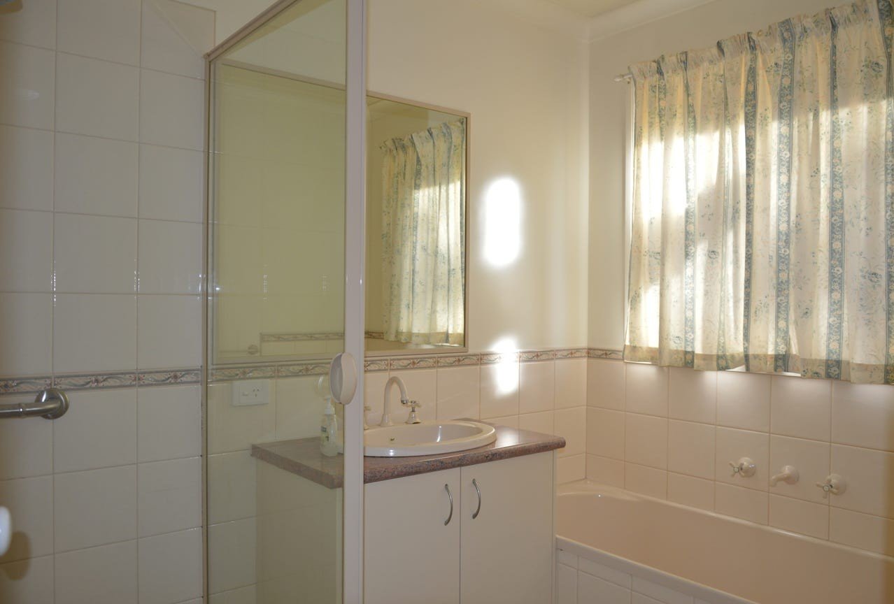 1/156 Balaclava Road SHEPPARTON 8