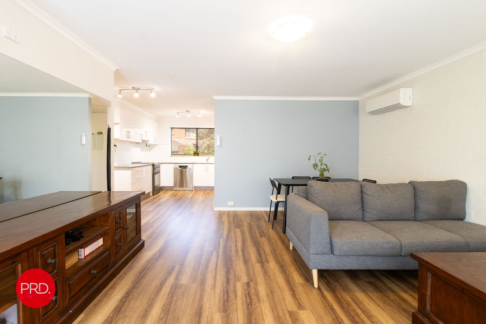 1/156 Carwoola Street QUEANBEYAN EAST 7