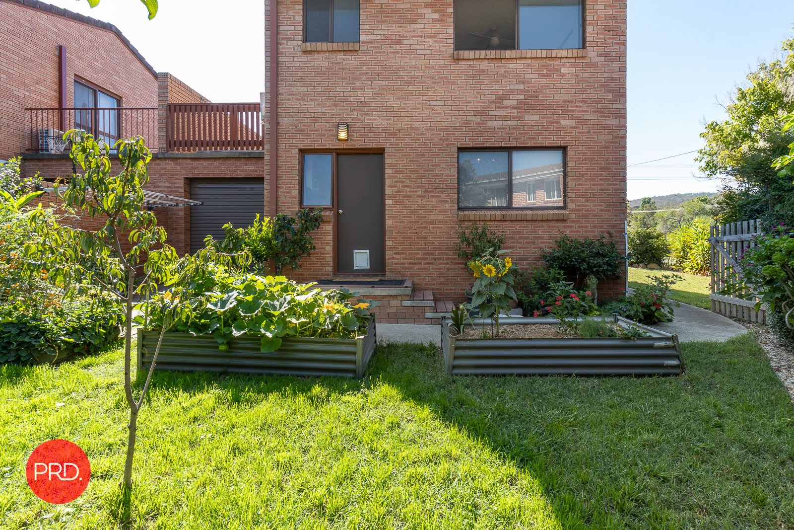 1/156 Carwoola Street QUEANBEYAN EAST 16