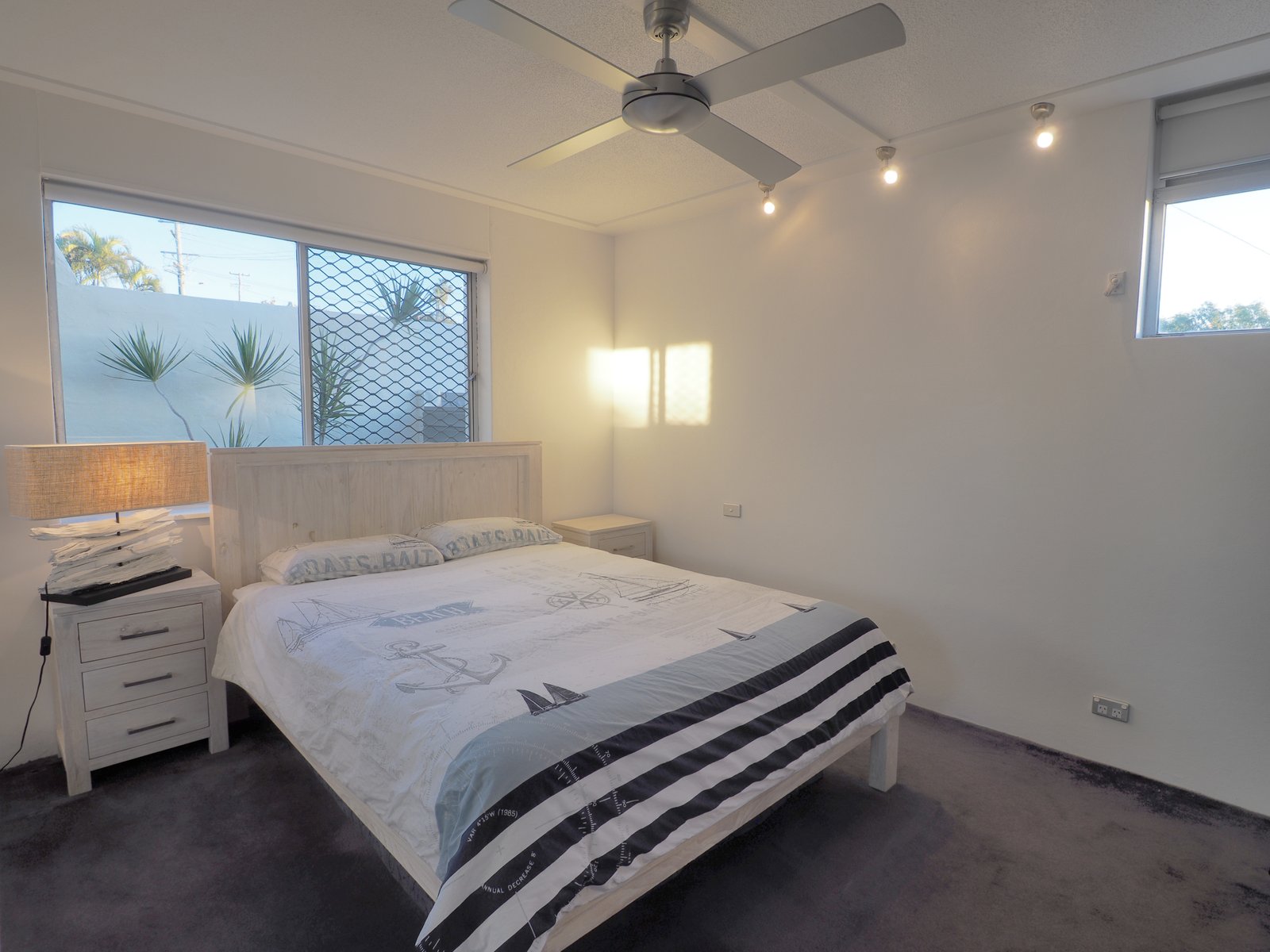 1/156 Edinburgh Street COFFS HARBOUR 4